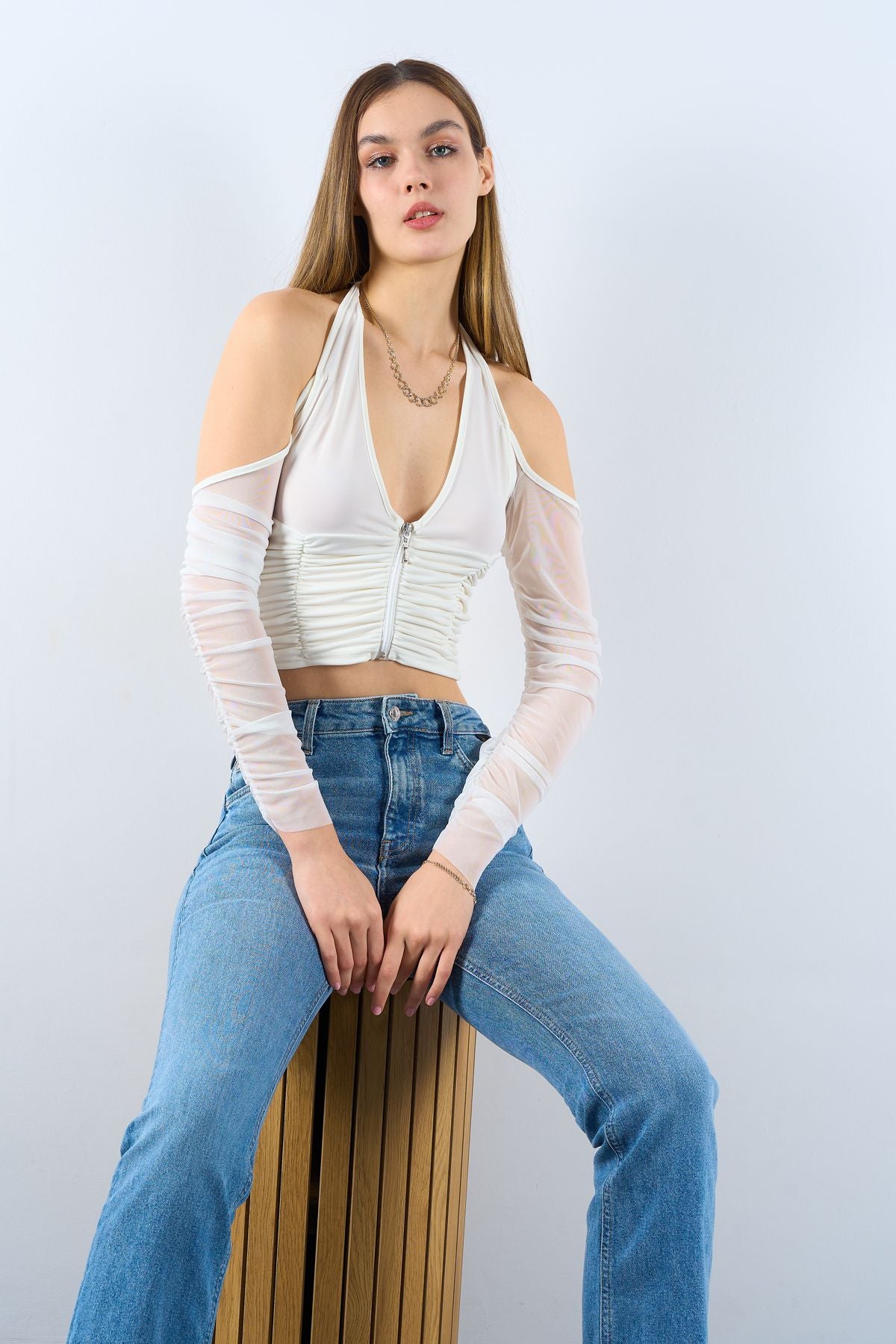 SS24 Neck Zipper Detailed Tulle Sleeve Crop