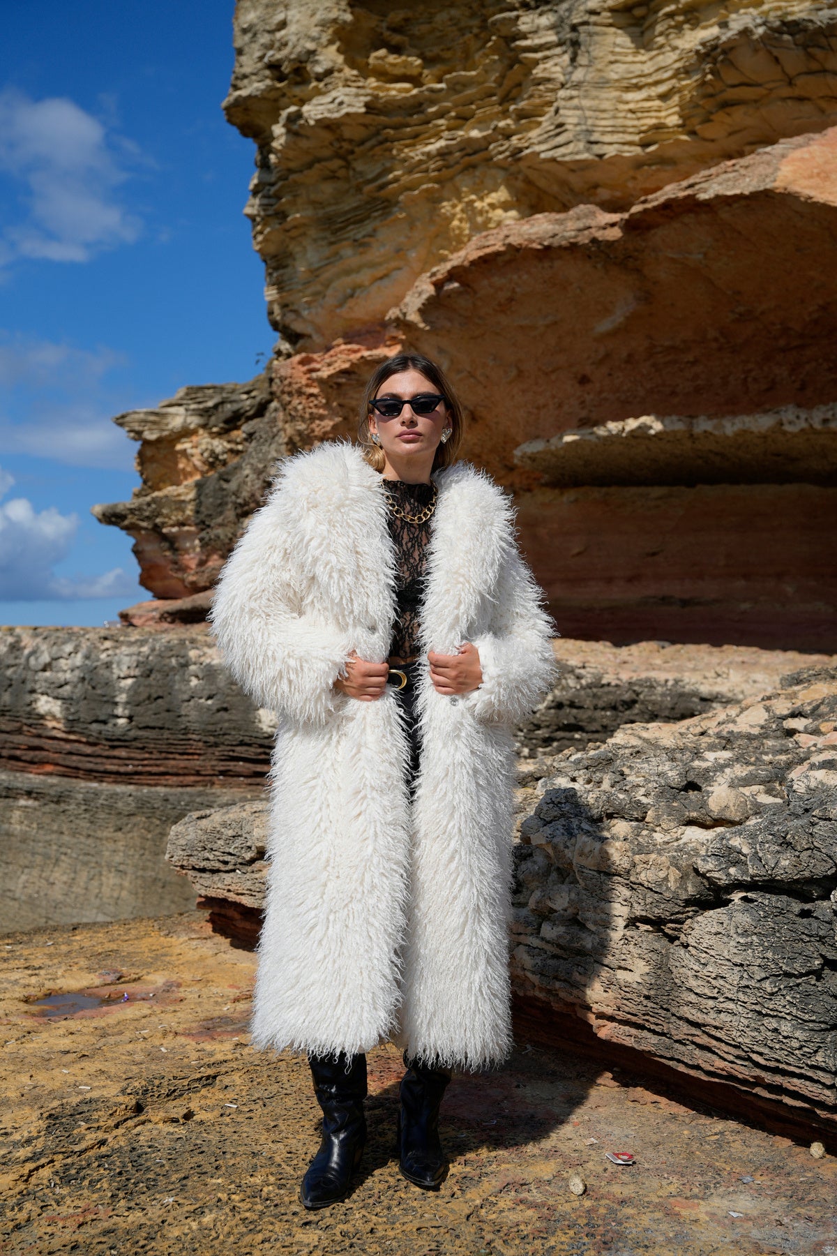 İthal Yumuşak Doku Full Boy Premium Kıvırcık Kürk Mont Kaban