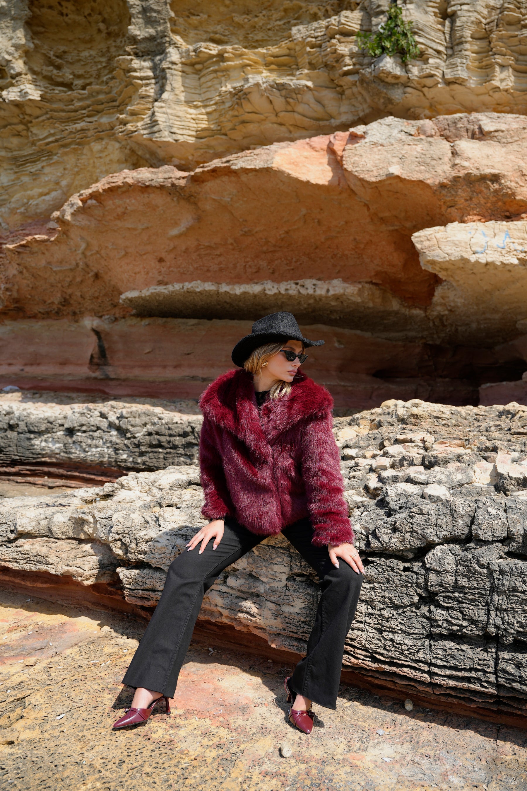 Ekstra Yumuşak Doku Astarlı Dolgun Mont