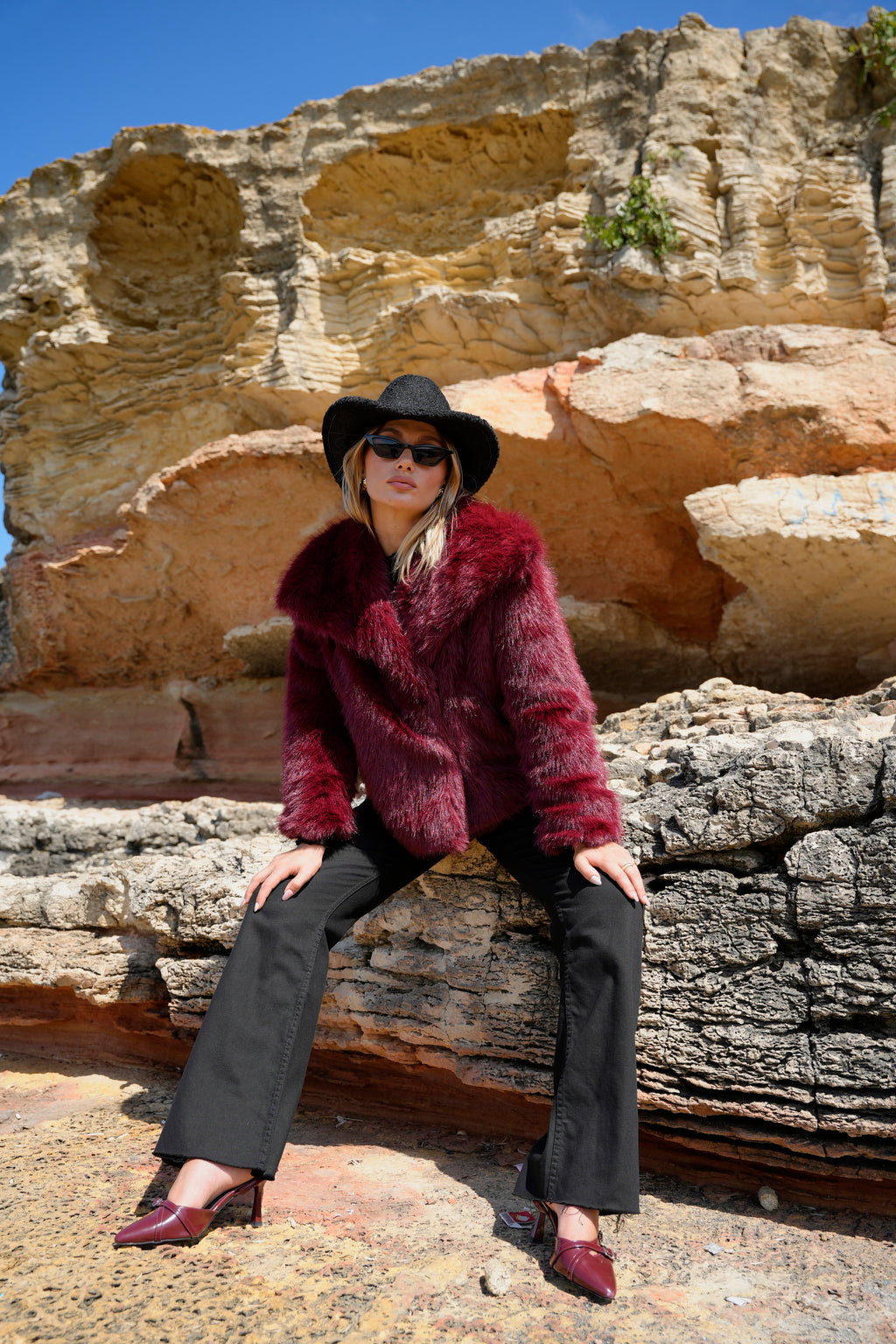 Ekstra Yumuşak Doku Astarlı Dolgun Mont