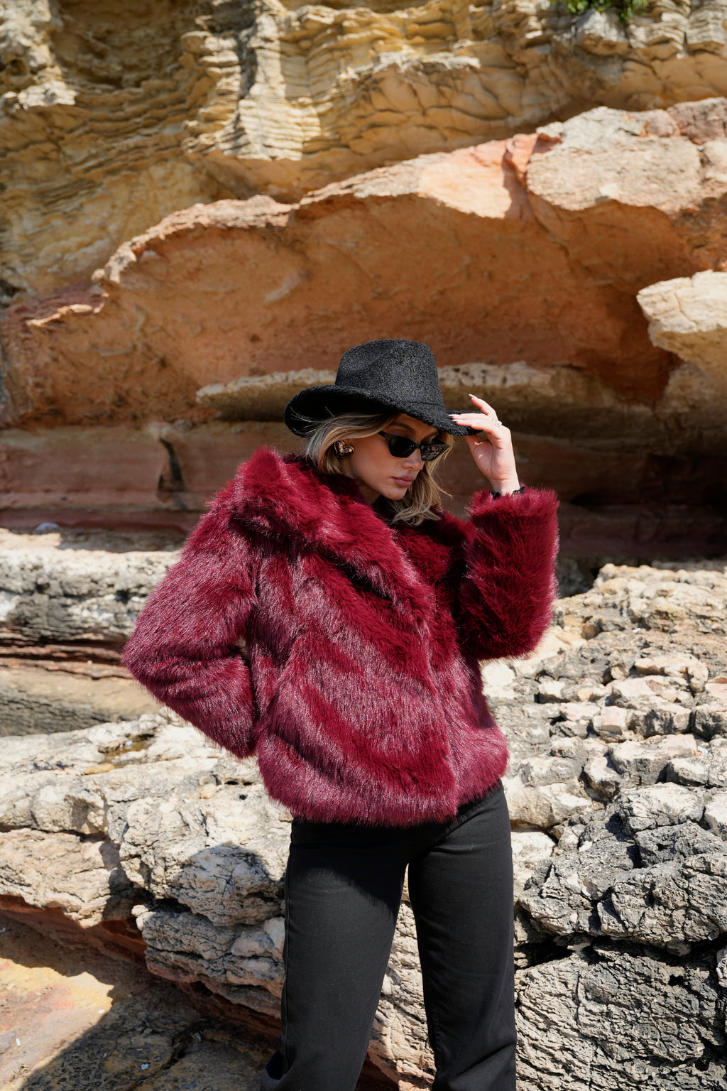 Ekstra Yumuşak Doku Astarlı Dolgun Mont