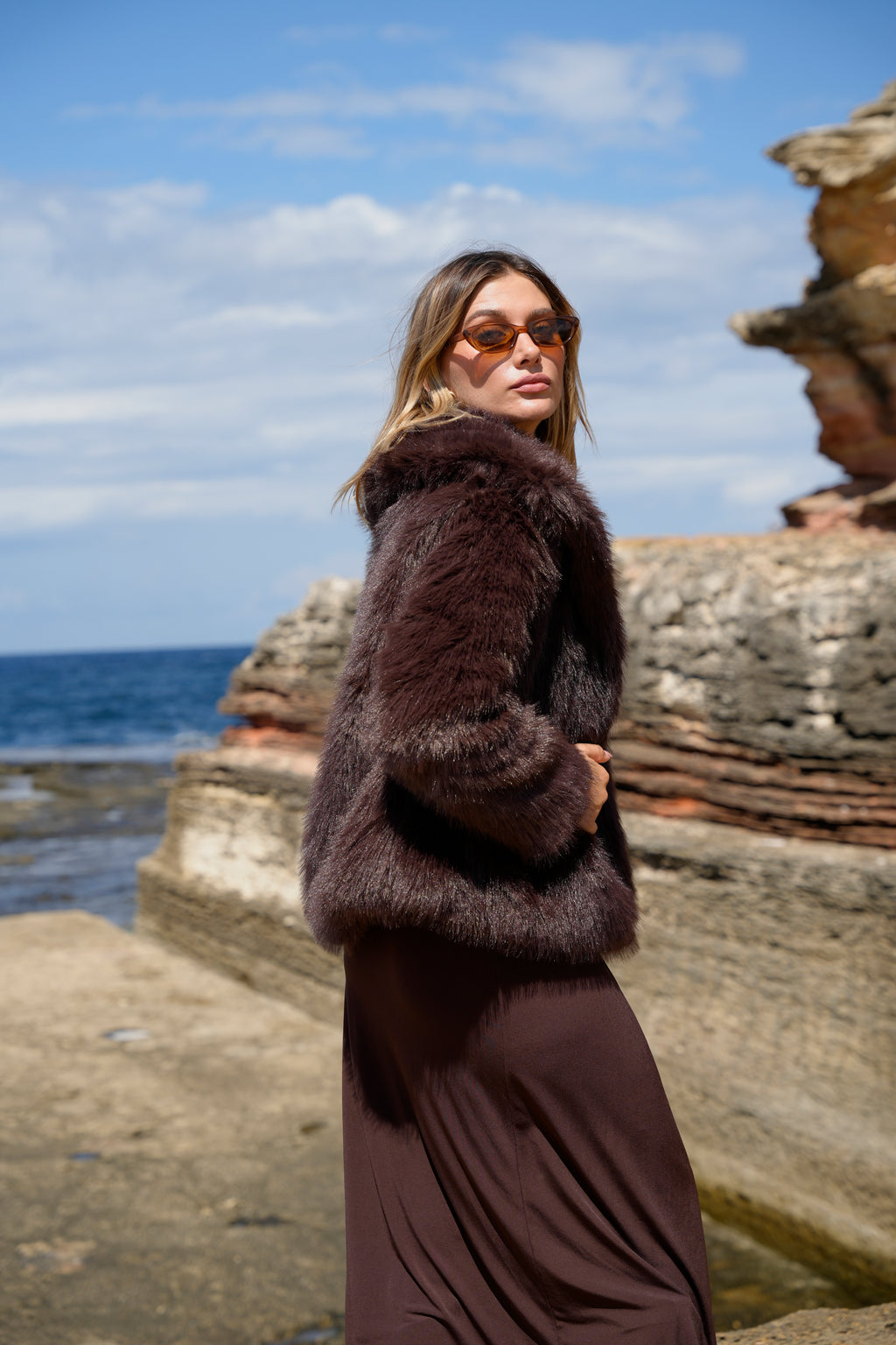 Ekstra Yumuşak Doku Astarlı Dolgun Mont