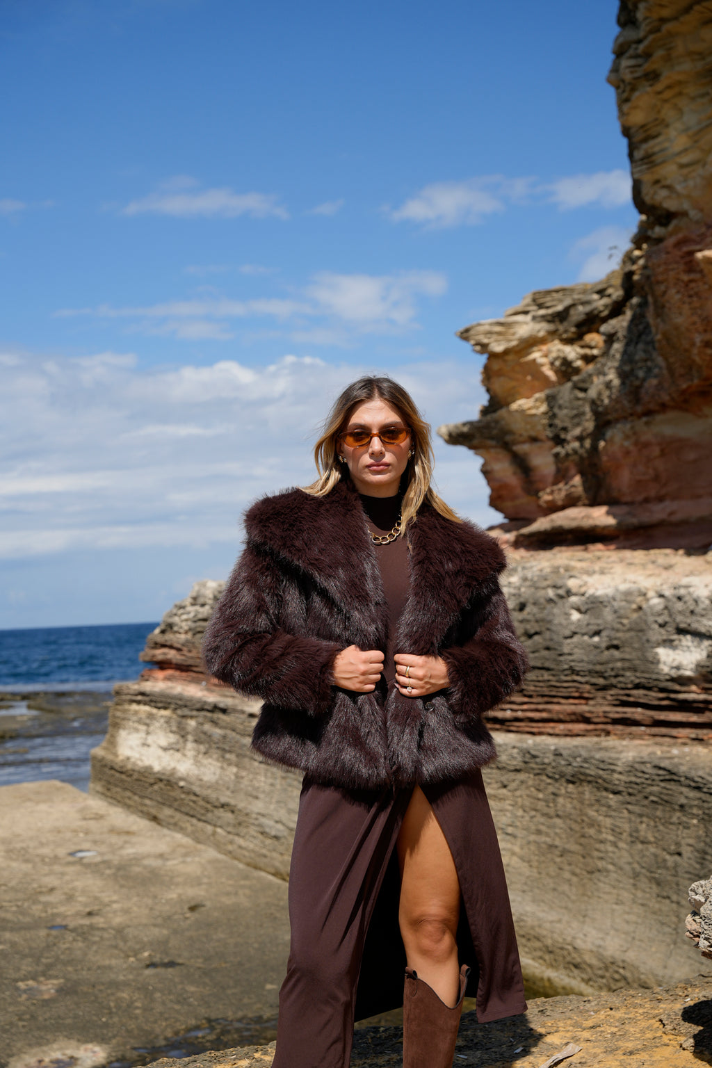 Ekstra Yumuşak Doku Astarlı Dolgun Mont