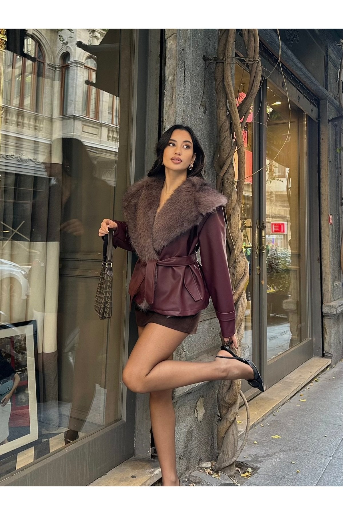 Premium Kürk Yaka Bağlamalı Deri Ceket Mont