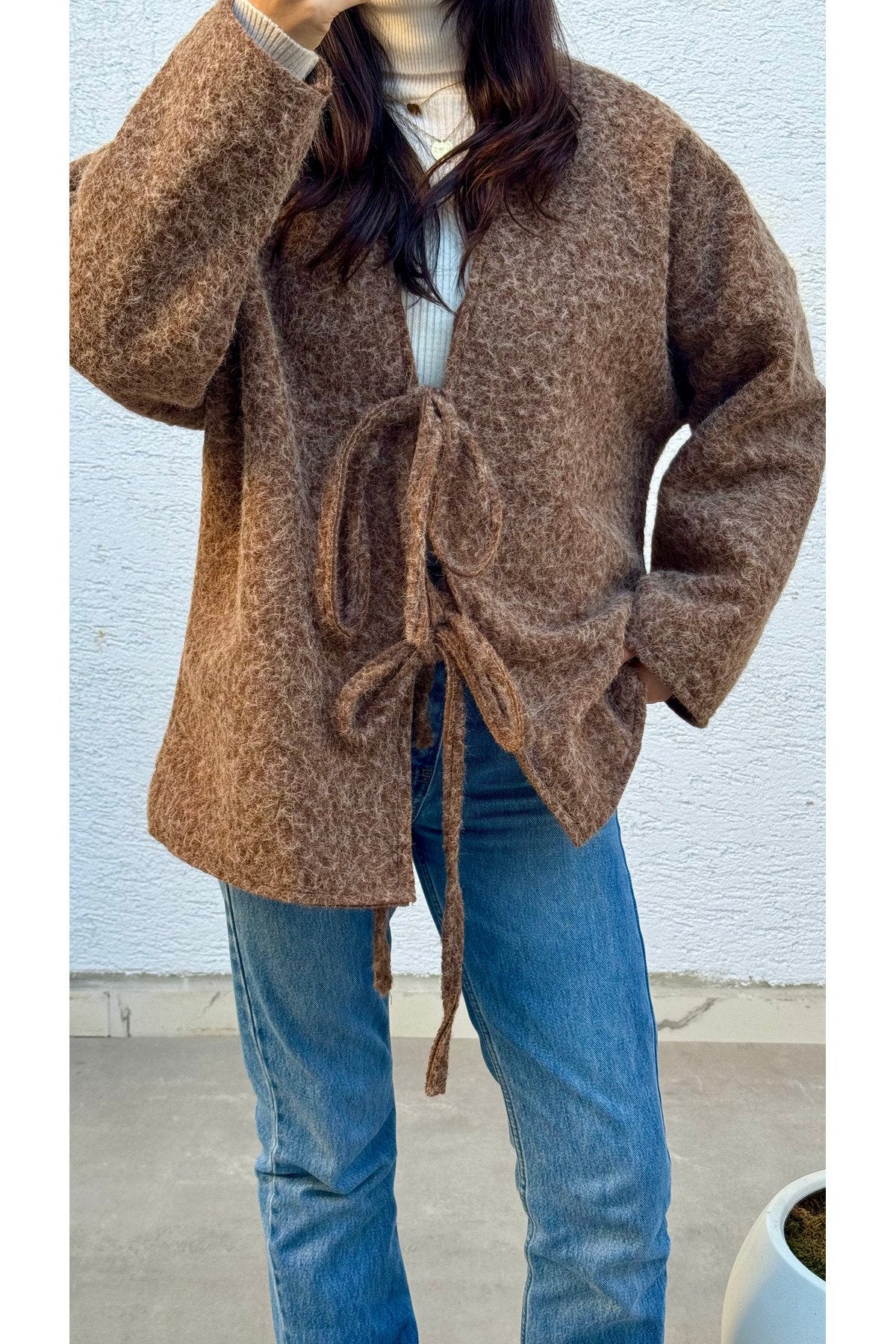 Kırçıllı Buklet Kumaş Saçaklı Astarlı Önden Bağlamalı Premium Kaşe Kimono Kaban Ceket