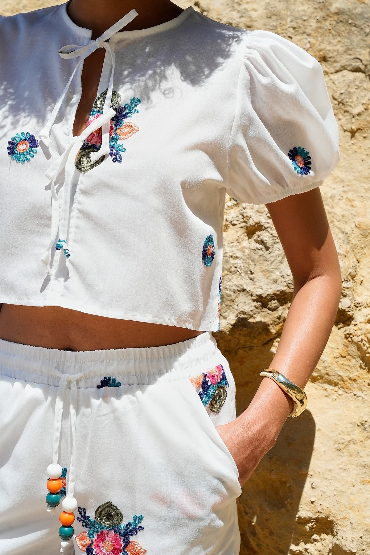 Nakışlı Önden Bağlamalı %100 Pamuk Bluz Pantolon Takım