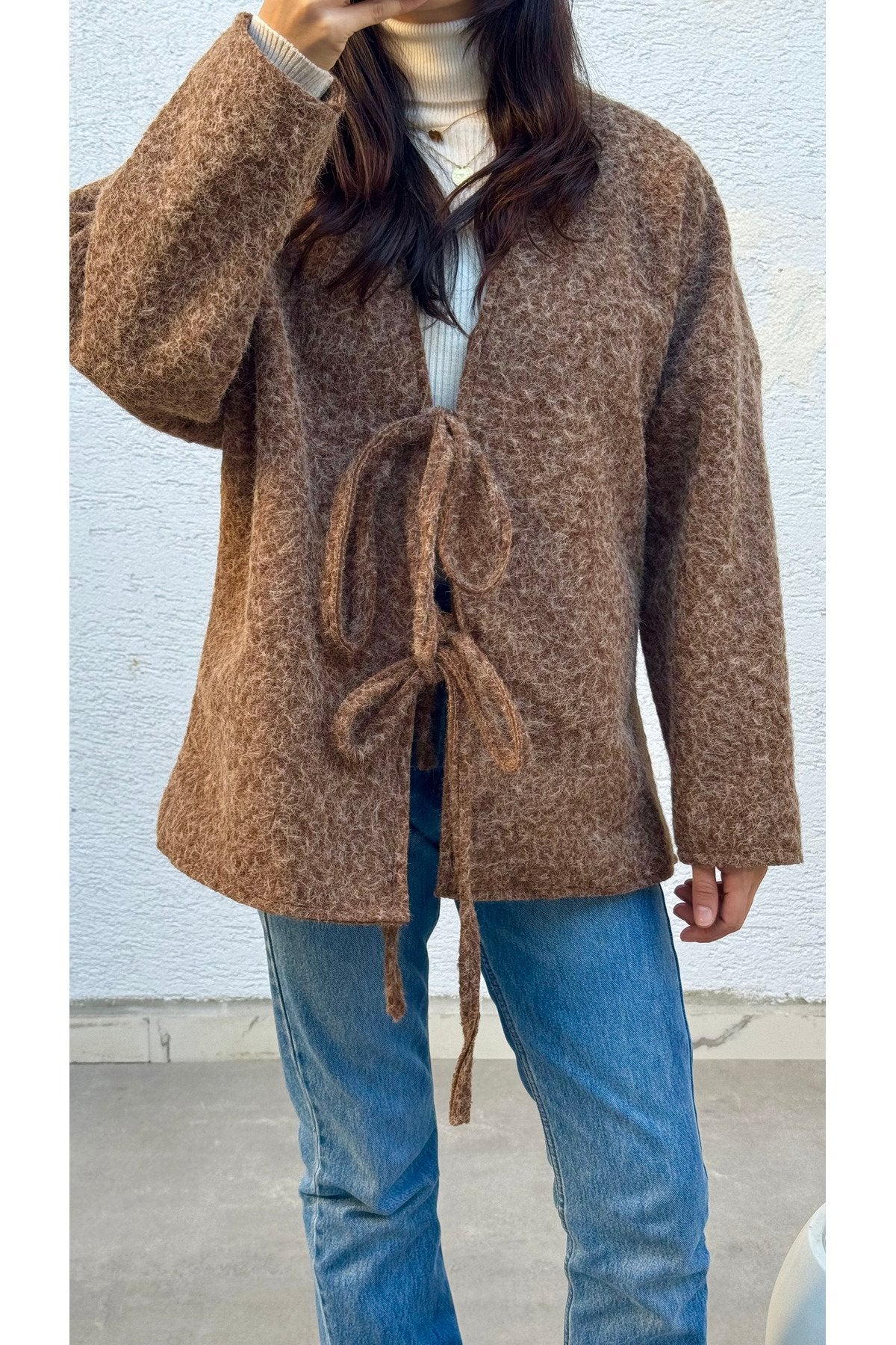 Kırçıllı Buklet Kumaş Saçaklı Astarlı Önden Bağlamalı Premium Kaşe Kimono Kaban Ceket