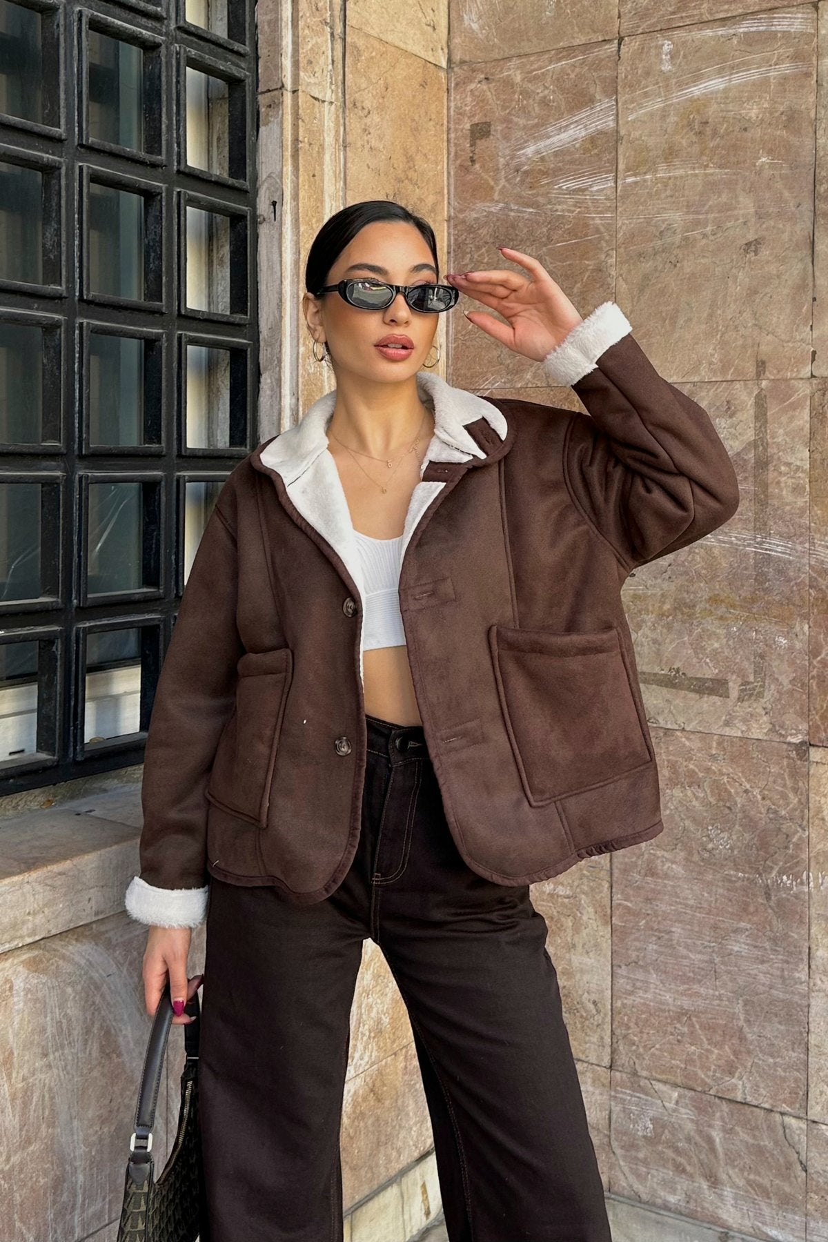 Cepli Düğmeli İçi Kürklü Süet Ceket