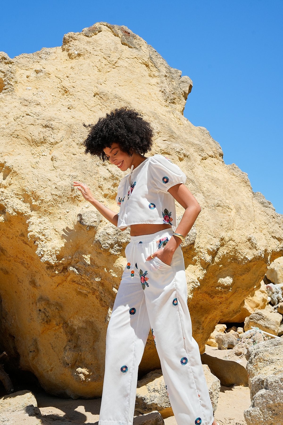 Nakışlı Önden Bağlamalı %100 Pamuk Bluz Pantolon Takım