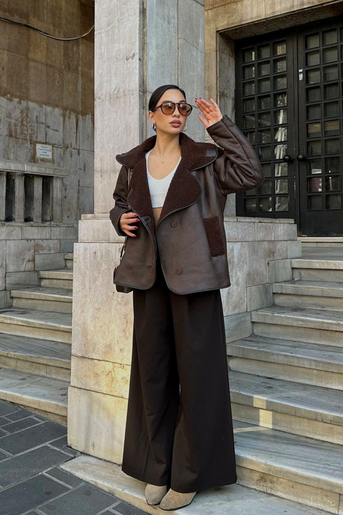 İçi Peluş Biyeli Cepli Düğmeli Premium Jean Kot Ceket