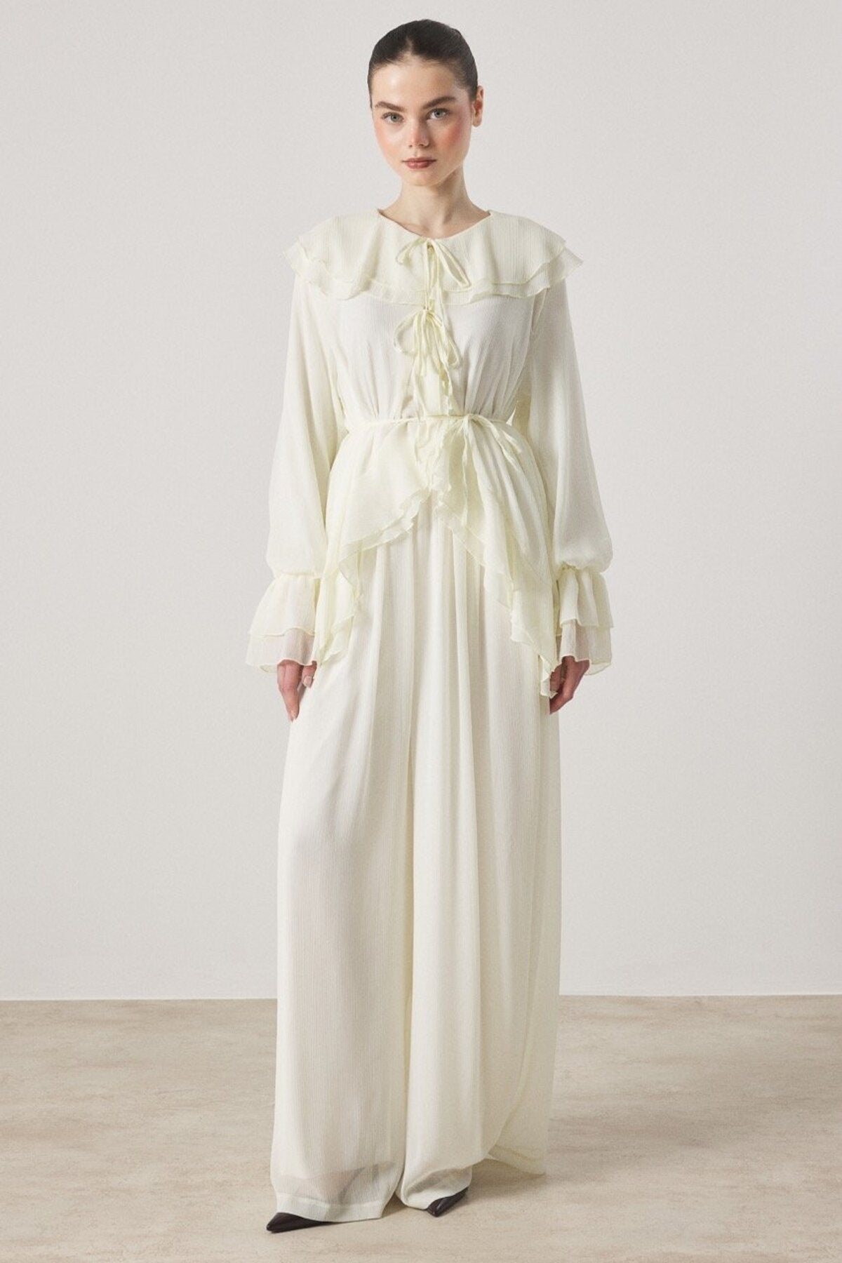 İthal Kumaş Yaka ve Kol Volanlı Şifon Takım