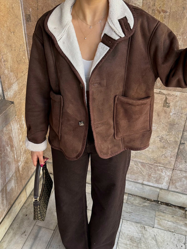 Cepli Düğmeli İçi Kürklü Süet Ceket