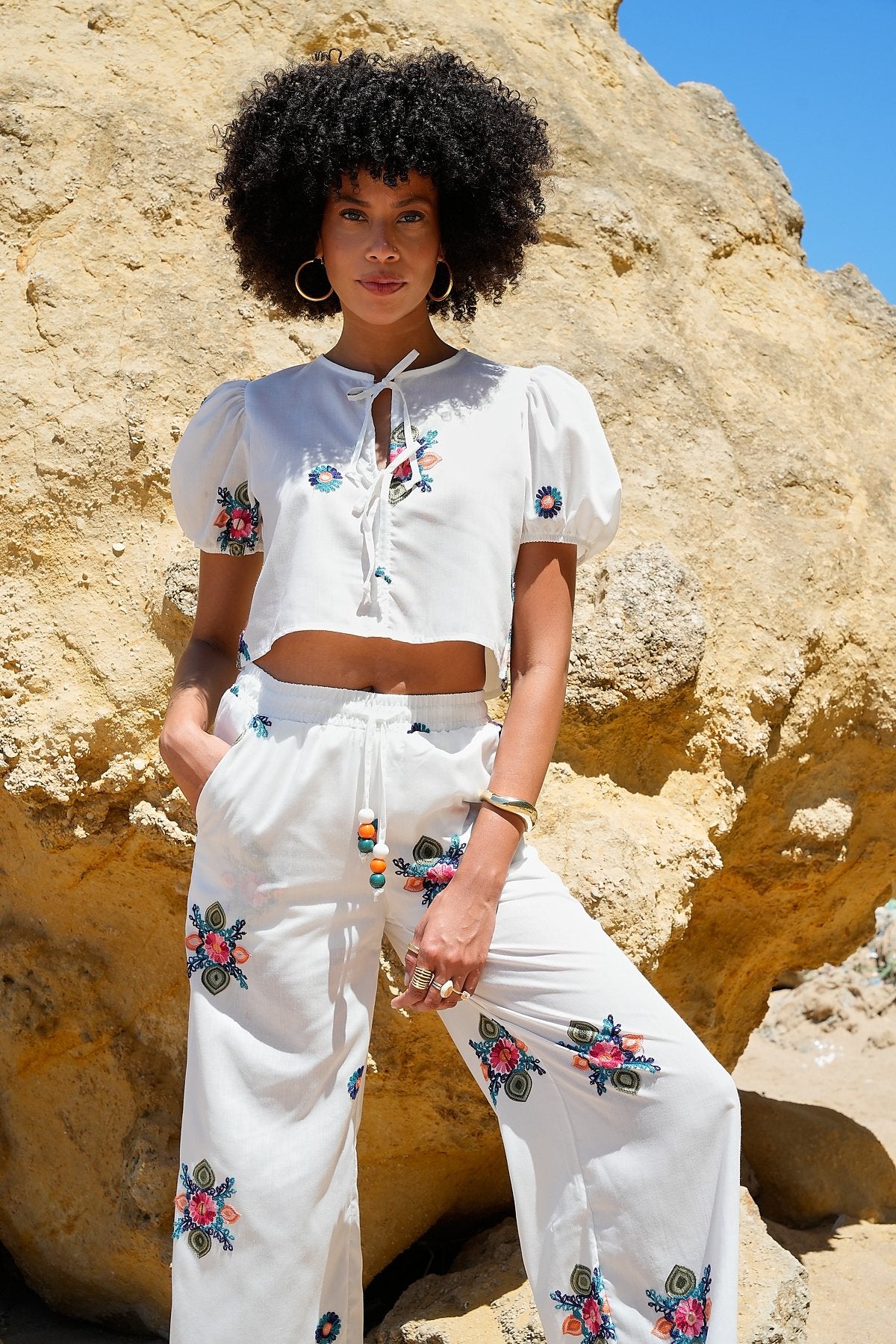 Nakışlı Önden Bağlamalı %100 Pamuk Bluz Pantolon Takım