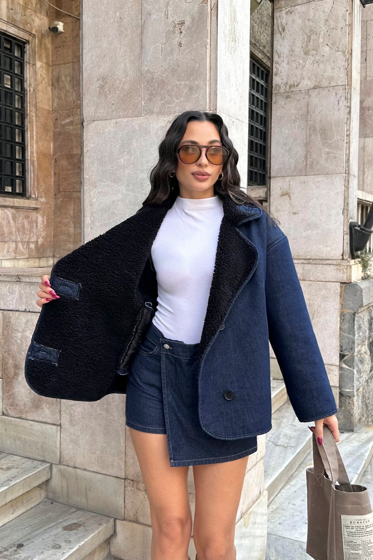 İçi Peluş Biyeli Cepli Düğmeli Premium Jean Kot Ceket